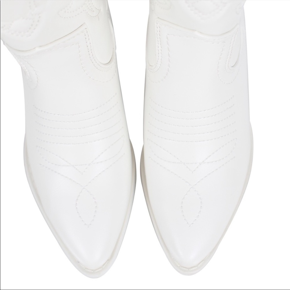 NEW White Cowboy Boots, Size 7.5 🤠 - Picture 4 of 6
